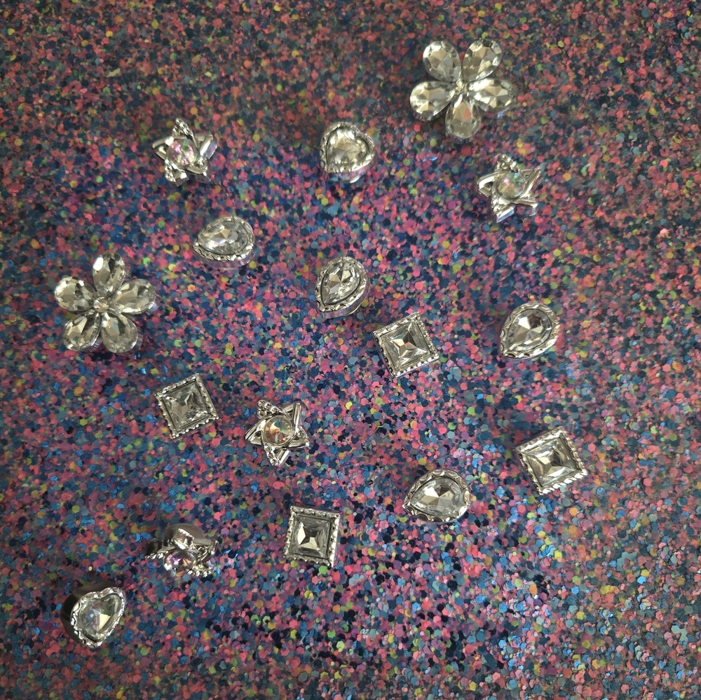 Silver Jibbitz Shoe Charms 16 Qty Hp🔥🔥🔥🔥🔥